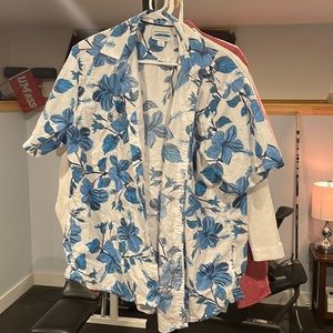 Amazon essentials Hawaiian casual button down shirt XL